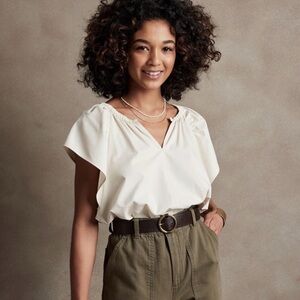 Banana Republic Ivory White Cream V-Neck Flutter Sleeve Top Shirt